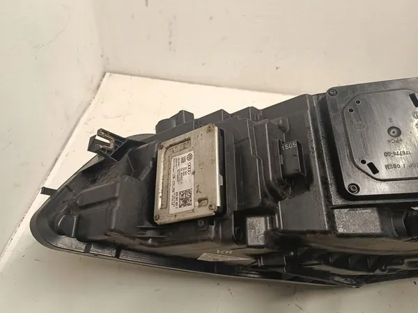 Linkes Frontscheinwerfer Audi A6 Allroad C7 4G0941773D image 4