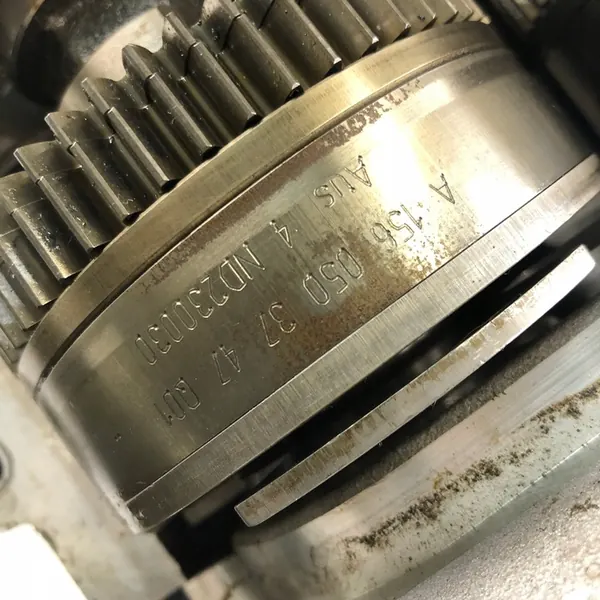 Cabeza de Cilindro Mercedes V8 AMG Derecha image 2