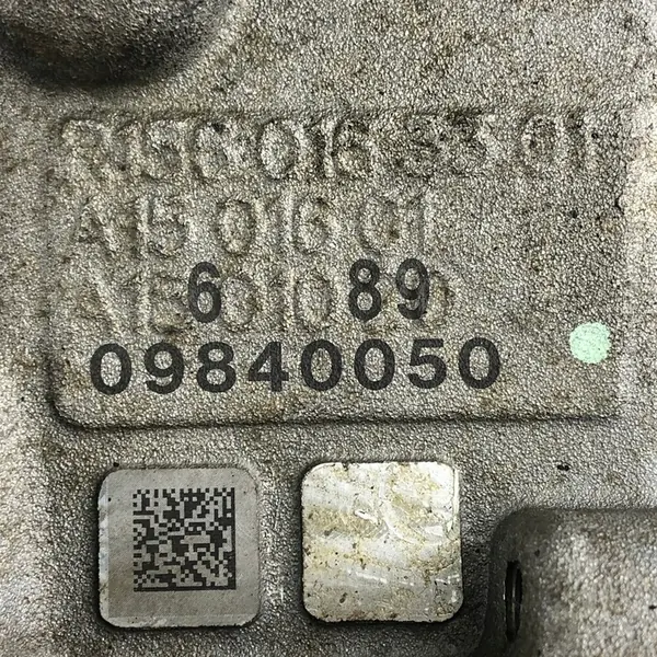 Cabeza de Cilindro Mercedes V8 AMG Derecha image 3