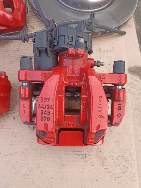 Conjunto de Disco e Pastilhas de Freio BMW G60 540iX M Package OEM image 5