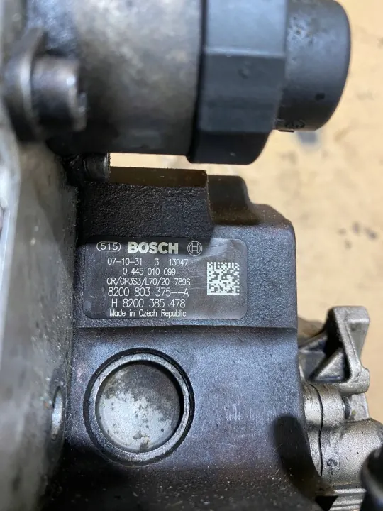 Pompe injection OEM 8200803375 + régulateur image 3