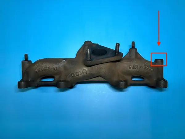 Collecteur d'échappement Audi A4 B6 1.9 TDI 028253033AG image 4