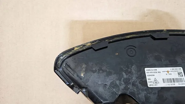 Porsche OE 992945092E Luz Trasera Derecha image 10