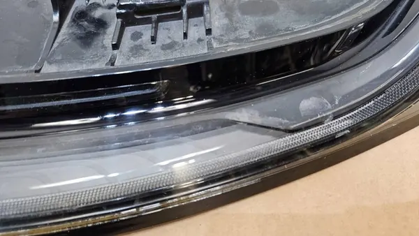 Porsche OE 992945092E Luz Trasera Derecha image 4