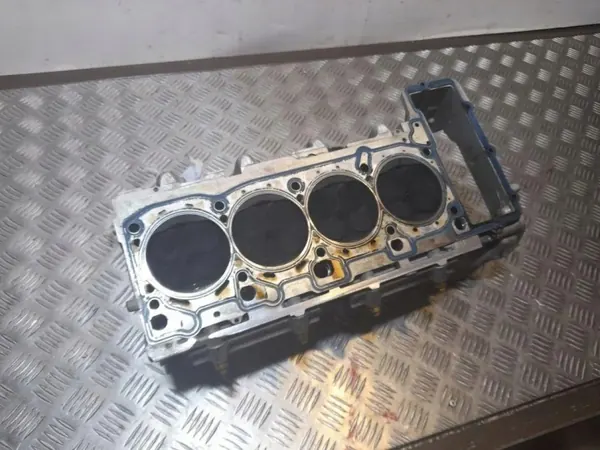 Culata Derecha 4.2 FSI S5 RS5 RS4 OEM 079103374BN image 2