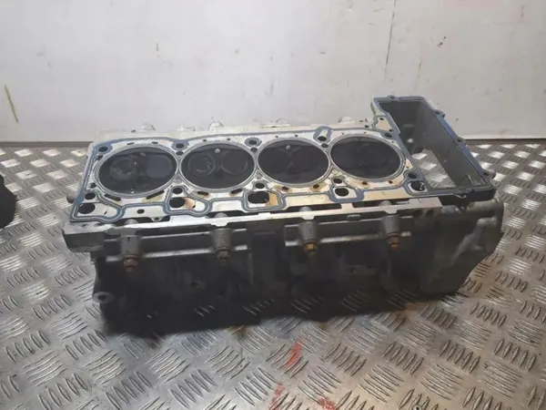 Culata Derecha 4.2 FSI S5 RS5 RS4 OEM 079103374BN image 4