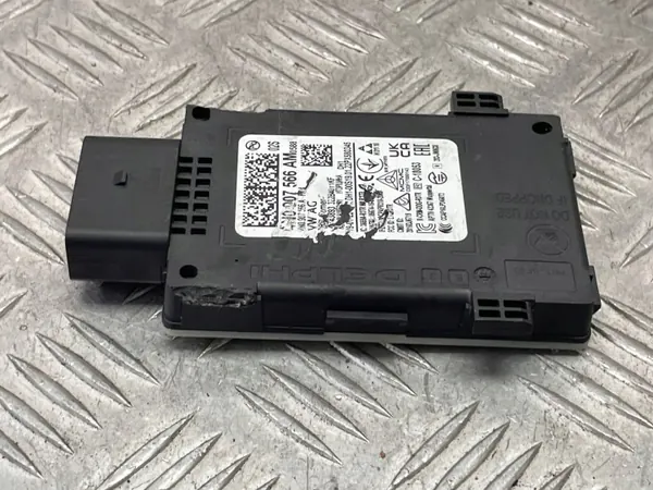 Sensor ponto cego Porsche OE 4N0907566AM Taycan image 3