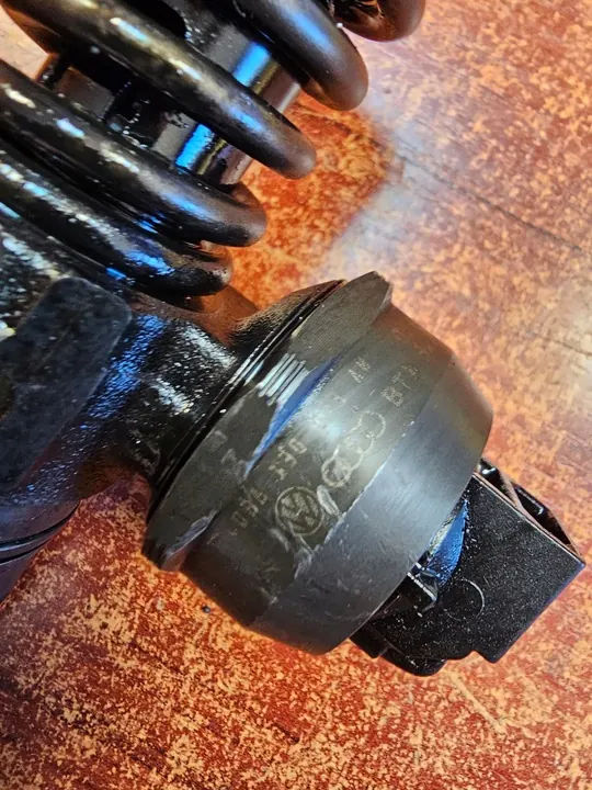 Injetor de Combustível Volkswagen OE 038130073BN image 6