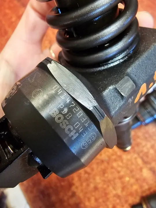 Injetor de Combustível Volkswagen OE 038130073BN image 8