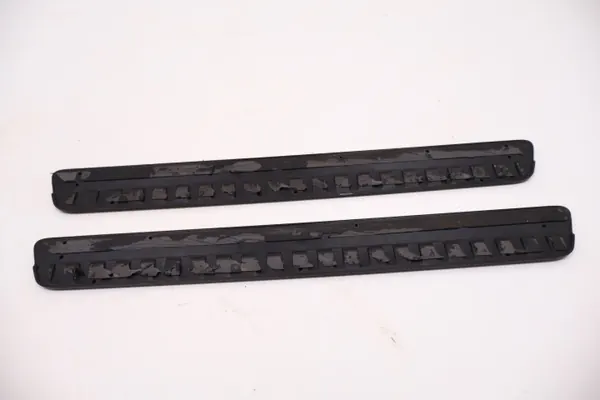 Volvo XC60 I R-Design Garniture Seuil OEM 31391248, 31391249 image 7
