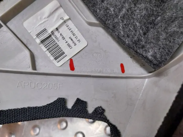 OEM S26372384 Voor Linker Pilaarafdekking Mercedes W205 image 4