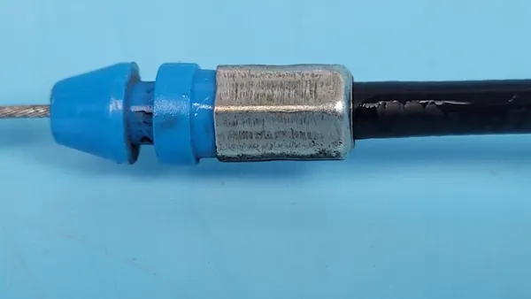 Câble d'ouverture capot CHERY OMODA 5 24r - Pièce OEM image 6