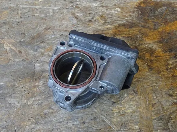 Corpo de borboleta AUDI A3 8P 1.9 TDI 03G128063M image 7