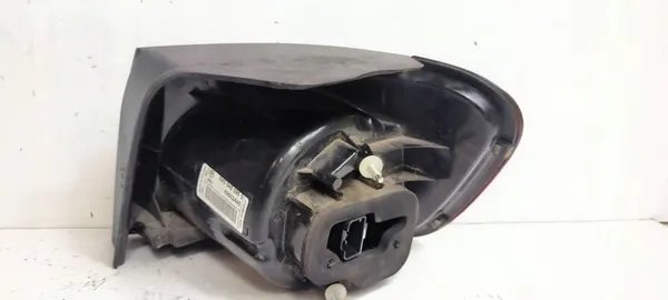 VW GOLF VI PLUS Lámpara Trasera Izquierda image 4