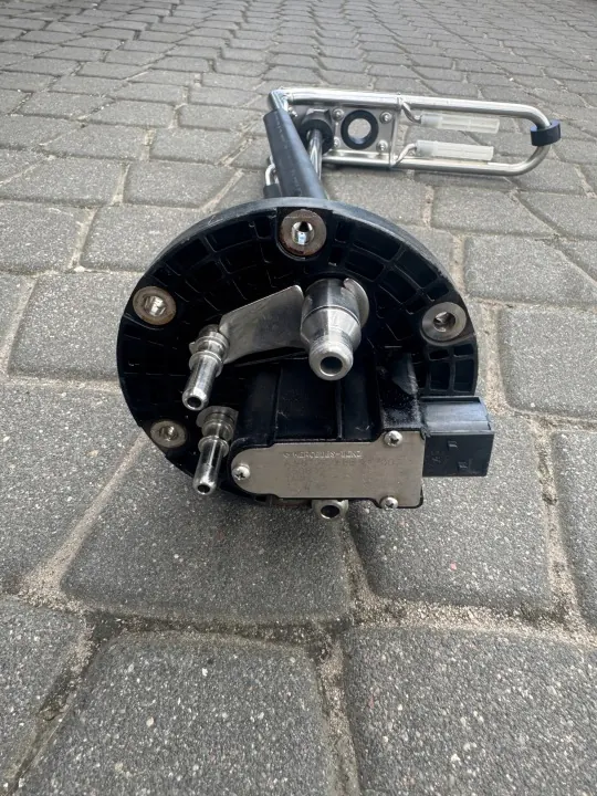 AdBlue-imusensori OEM A9674708024 Mercedesille image 4