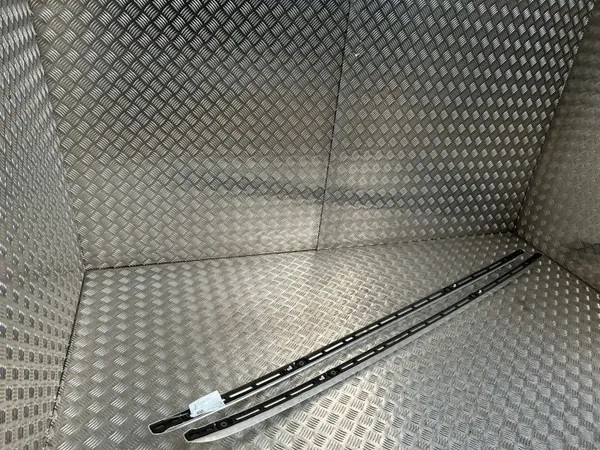Peugeot 5008 II Dachreling OEM UTO55555 image 9