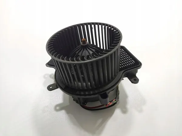 Peugeot 3008 I Fläkt 2013-2016 OEM T3953002 image 2