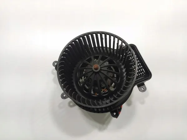 Peugeot 3008 I Fläkt 2013-2016 OEM T3953002 image 3