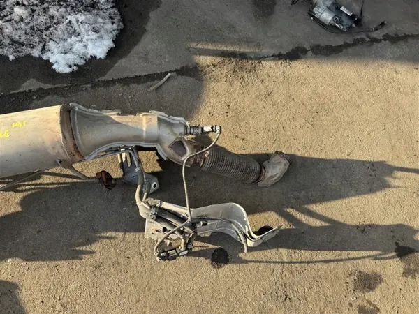 OEM DPF FAP KATALIZATOR SONDA NOX 1379607080 image 3