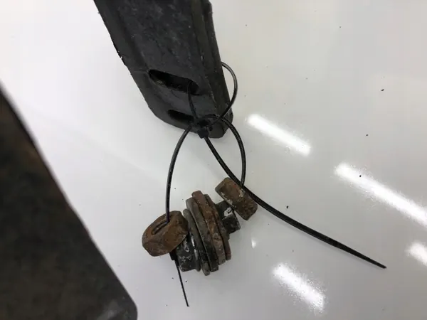 Citroen C4 Picasso II Peräkärrykoukku Sarja OEM Käytetty image 4
