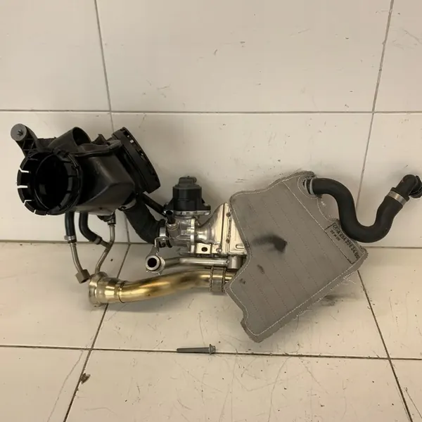 Válvula de refrigerador EGR MERCEDES CLASE E W213 LIFT 2.0cdi image 3