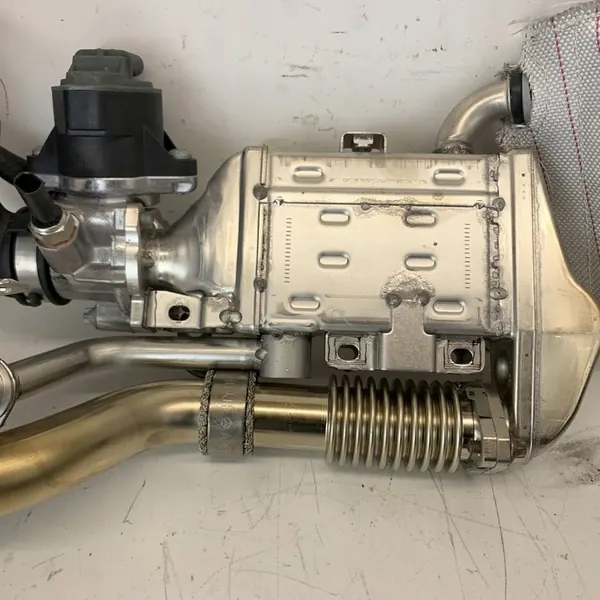 Válvula de refrigerador EGR MERCEDES CLASE E W213 LIFT 2.0cdi image 4