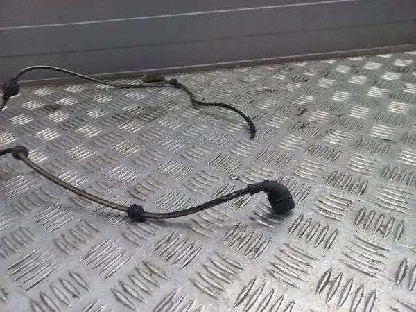 Capteur ABS Avant Droit Audi A5 2018 OEM 8W0972252 image 9