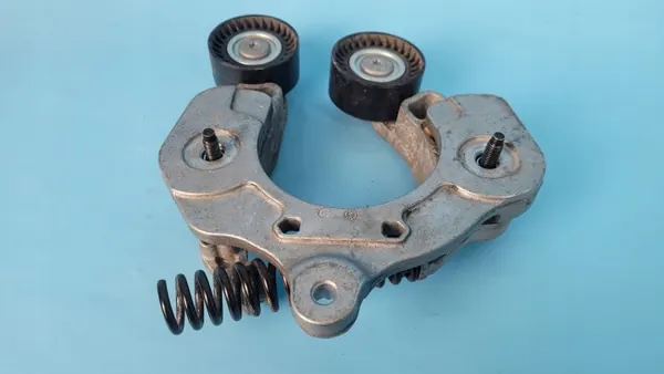 Polea tensor de correa OEM 25281-2MHA1 para Hyundai Tucson image 4