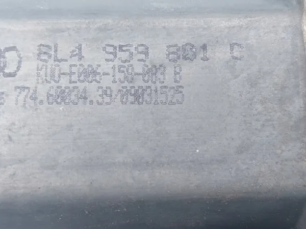 Vasemman etuikkunan moottori Audi A3 8L 8L4959801C image 2