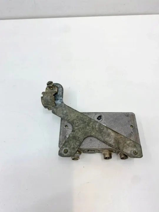 Amplificateur d'antenne OEM AP901611 Mercedes-Benz SL image 5