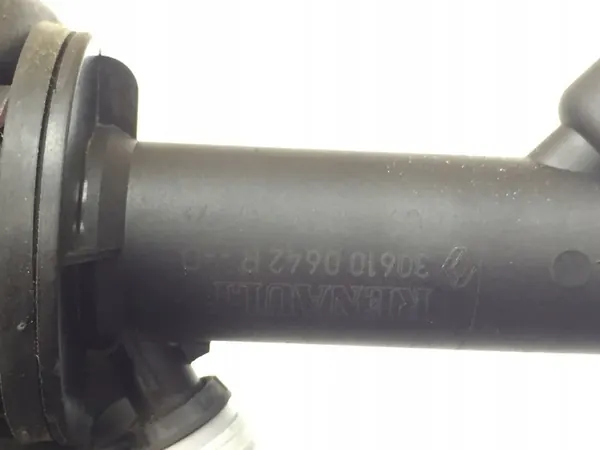 SLANG TILL KOPPLINGSMASTER CYLINDER RENAULT CLIO IV OEM 306100642R image 2