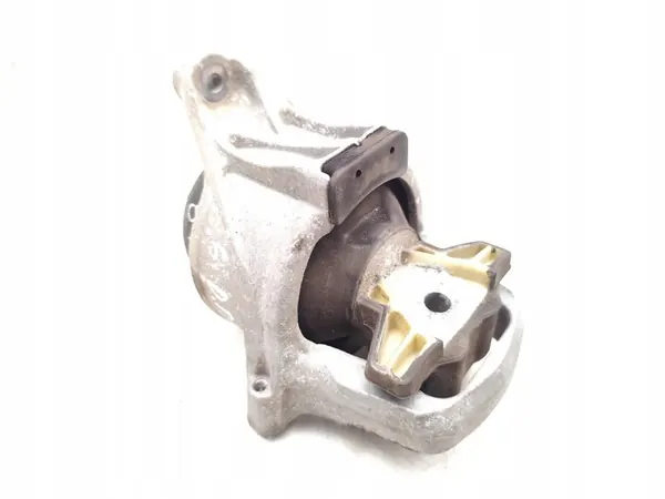 Audi A5 Moottorin kiinnike 2.0 TDI Diesel 8W0199372CD image 10