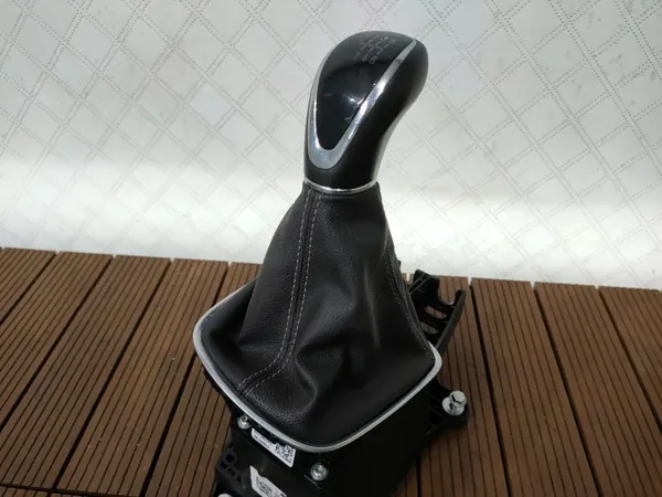 Opel OE 55506448 Manchon Sélecteur 6 Vitesses image 3