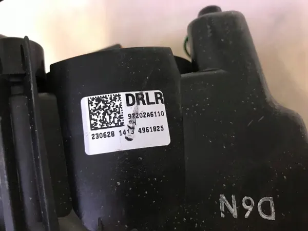 Hyundai I30 II Höger Halogen LED DRL OEM 92202A6110 image 5