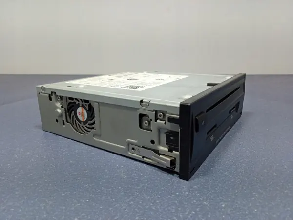 VW Golf VII Navigatiemodule Lezer OEM 3Q0035864B image 6