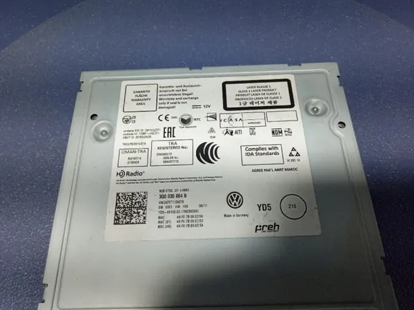 VW Golf VII Navigatiemodule Lezer OEM 3Q0035864B image 7