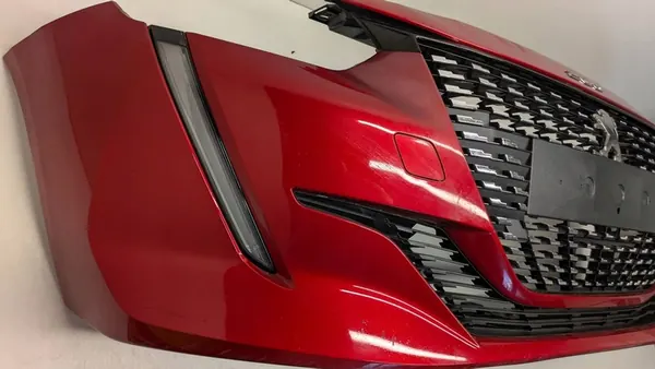 Parachoques delantero Peugeot 208 II 2019- image 4