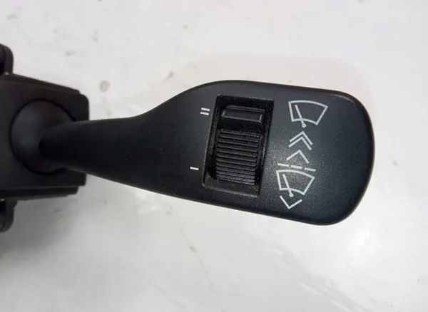 Gecombineerde schakelaar BMW 320 D image 3