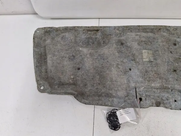 Isolation de capot Nissan Juke F15 OEM HGF5DFGYHU image 5