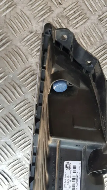 Farol Direito SKODA OCTAVIA III 5E0941700E image 10