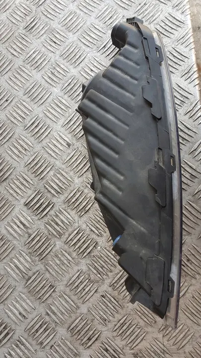 Farol Direito SKODA OCTAVIA III 5E0941700E image 6