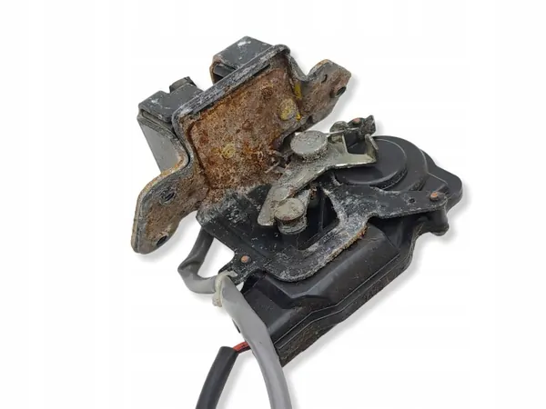 Cerra de maletero Toyota OEM AMD233424 Corolla Verso image 4