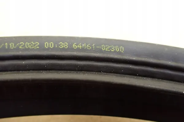 Joint de coffre Toyota Corolla E21 OEM 6446102300 image 3