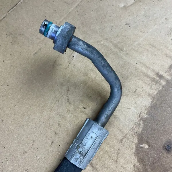 Mercedes W166 GL/ML Jousitusöljyputki OEM 1663202354 image 6
