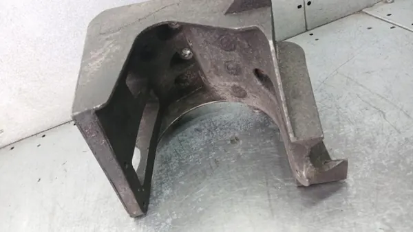 Generatorfäste Ford Ka I 1.3B 96-08R OEM image 5