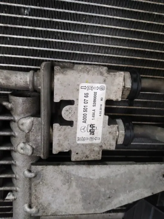 Radiator-set OEM 214604GD0A voor Infiniti Q50 2.0T image 6