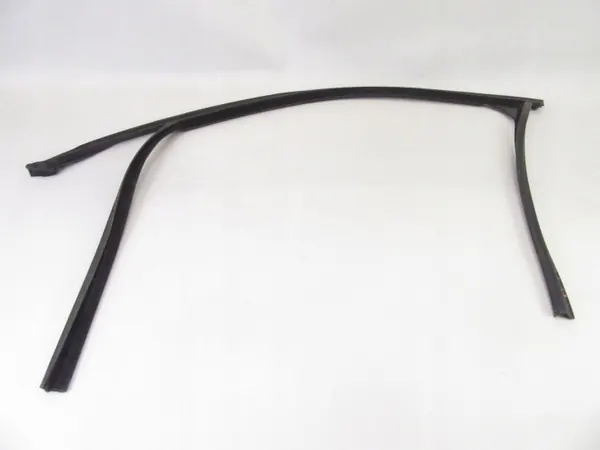 OEM 7289617 Voorlinker raamrubber voor BMW X5 F15/F85 image 2