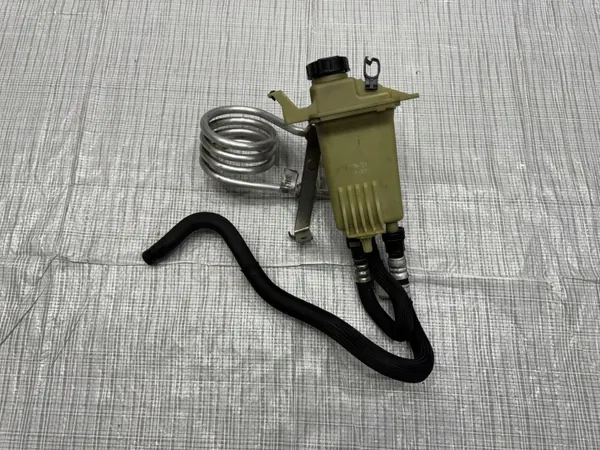 Réservoir direction assistée OEM 1399115080 Citroen image 2