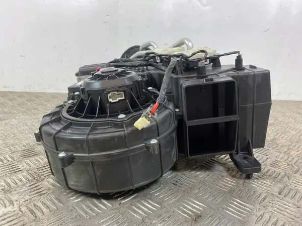 Heizungskern Dodge Durango OEM FOB34213 - Gebraucht image 4