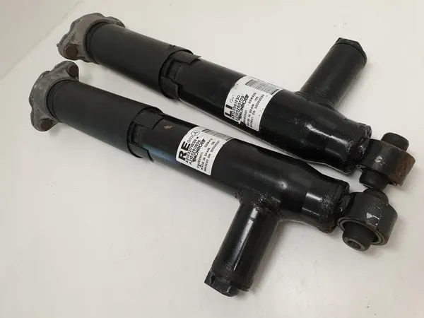 MERCEDES E W212 Airmatic Stötdämpare image 3